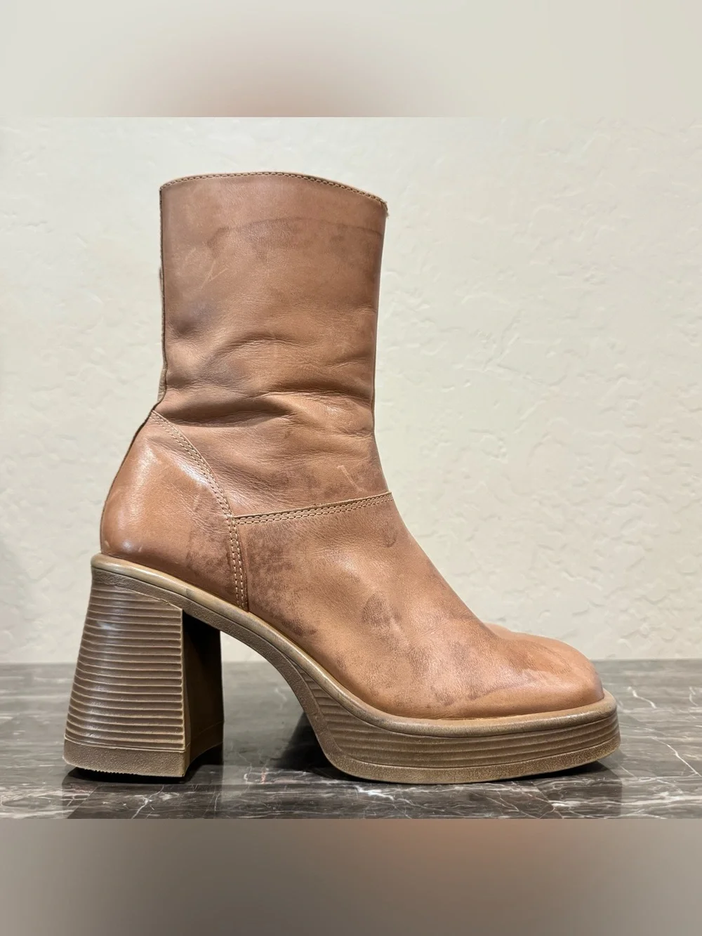 Steve Madden Fantsie Tan Leather Platform Go-Go Boots